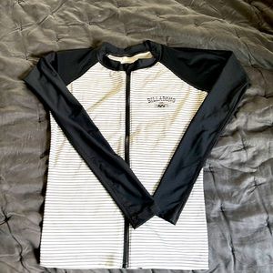 Billabong rash guard NWOT small
